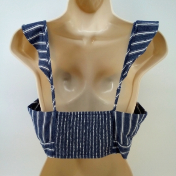 AEO Chambray Striped Crop Top Smocked Cotton Blend 2016 L American Eagle - Picture 4 of 16